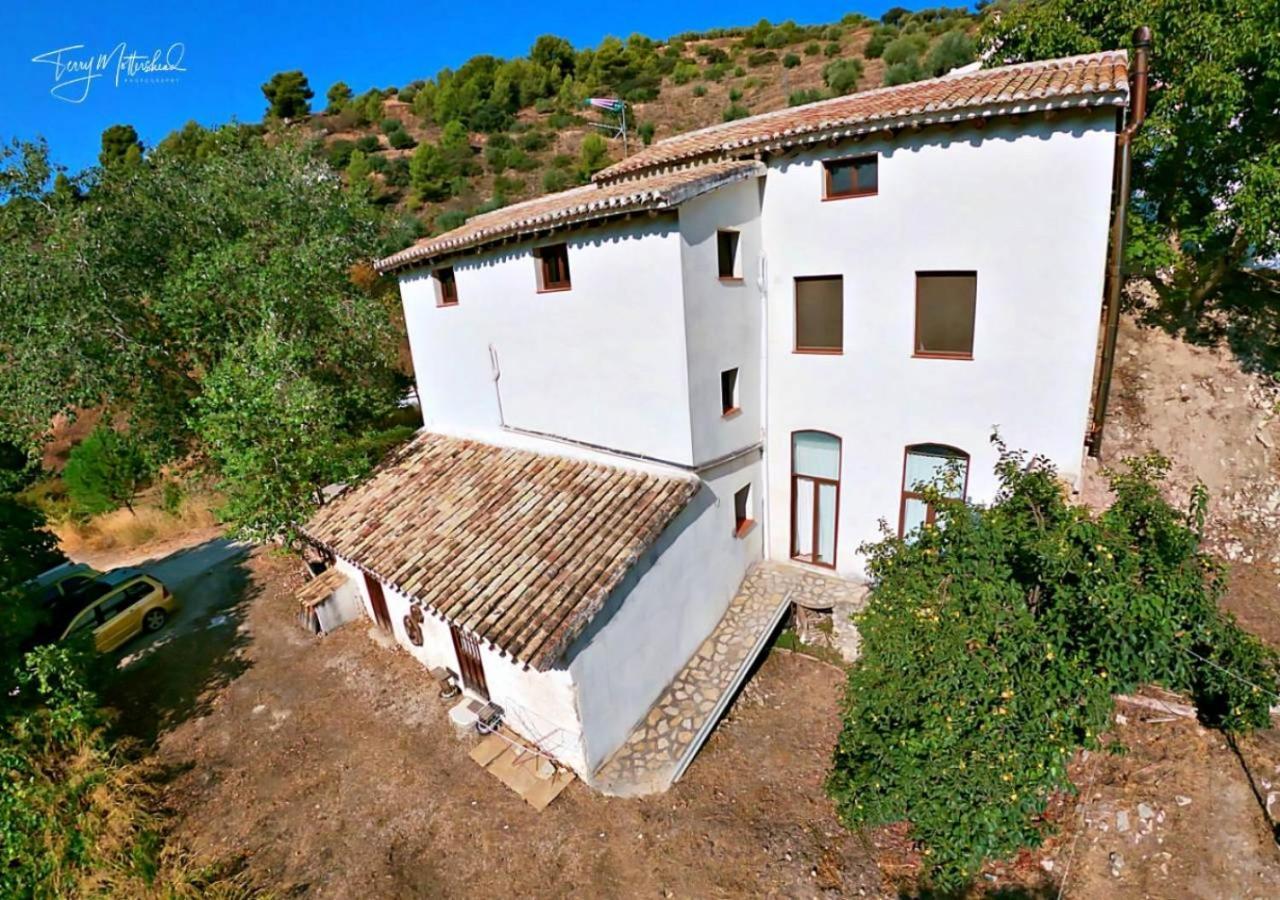 La Casa Del Agua Guest House Montefrio Bagian luar foto
