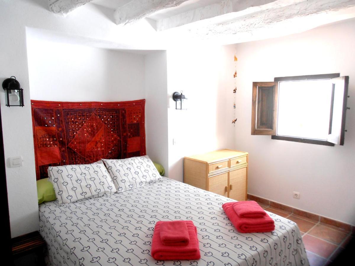 La Casa Del Agua Guest House Montefrio Bagian luar foto